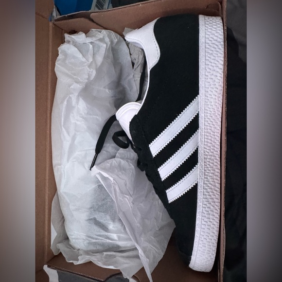 adidas Originals Black and White Gazelle Shoes - Picture 6 of 10